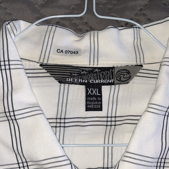 Men’s short sleeve summer shirt. Size XL - Picture 2 of 3